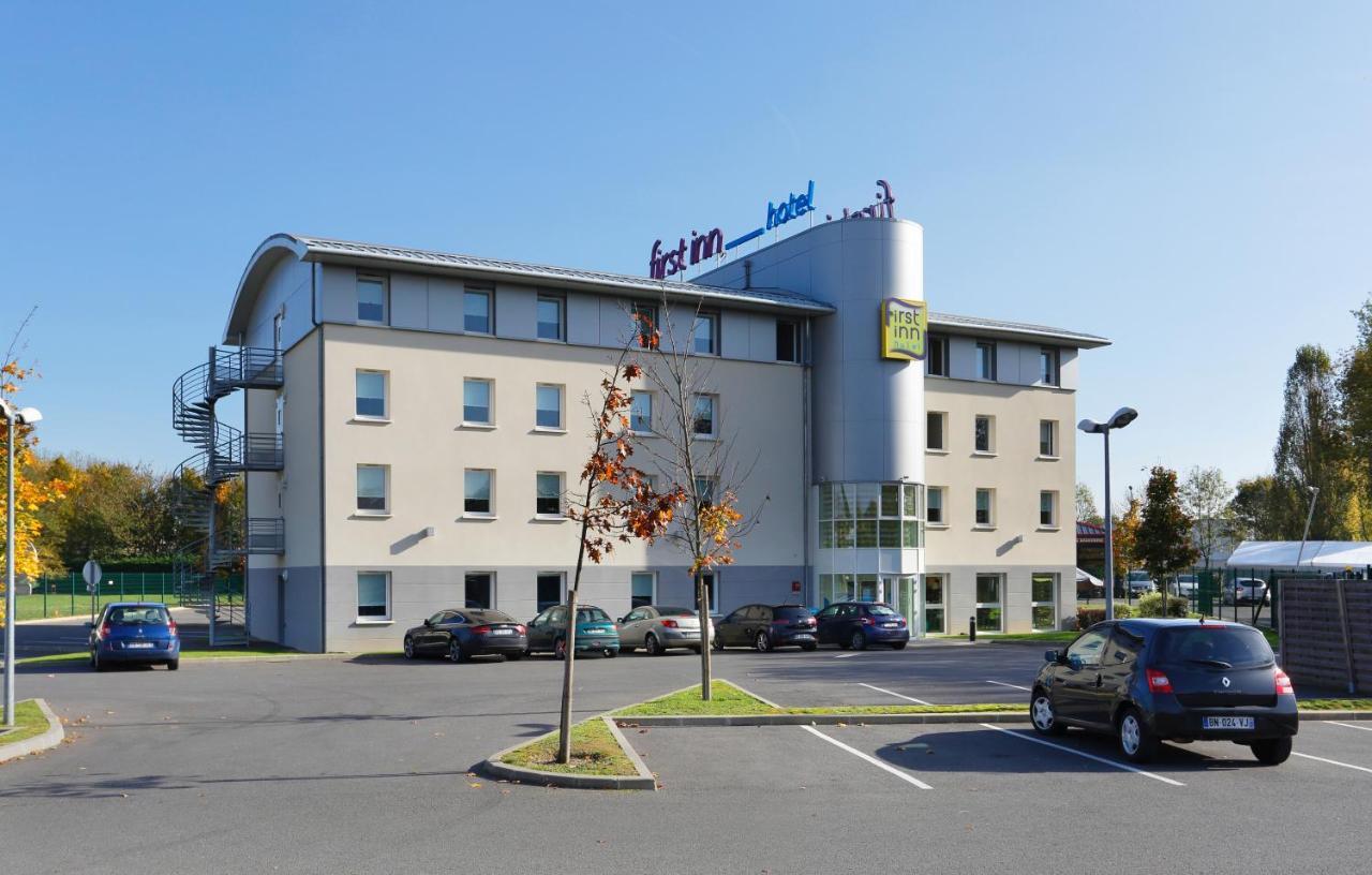 First Inn Hotel Paris Sud Лез-Юлис Экстерьер фото
